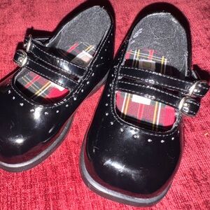 NEW GYMBOREE Girls Toddler Sz 2 faux patent leather Mary Jane Shoes Brand NWOT